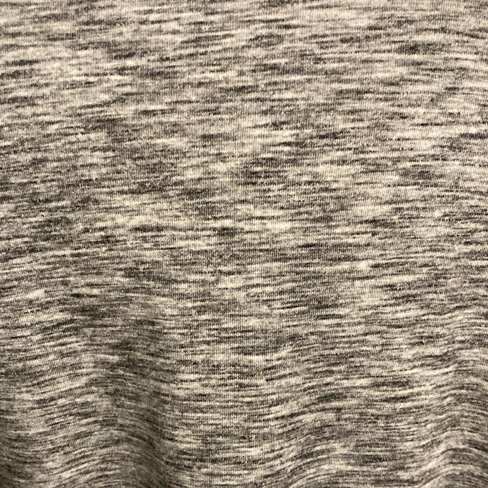 American Eagle Outfitters Heather Gray Short Sleeve Tee - Picture 2 of 4